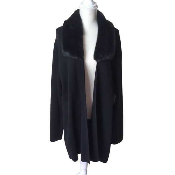 NWT Kasper Woman's Black Knit Sweater w/Removable Faux Fur Collar Size 3X - Picture 1 of 16